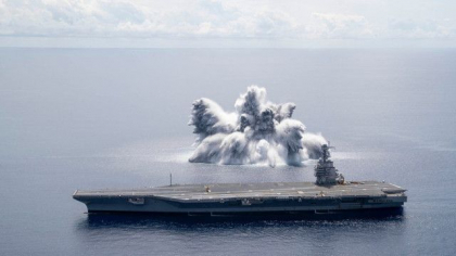 Marina SUA a testat un portavion si a provocat o explozie cu puterea unui cutremur cu magnitudinea 3,9 Marina SUA a testat un portavion si a provocat o explozie cu puterea unui cutremur cu magnitudinea 3,9
