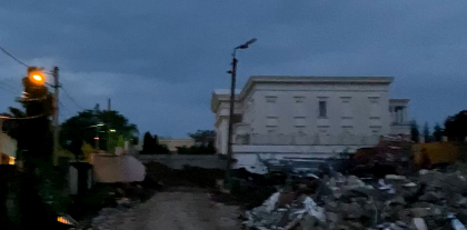 Membrii partidului AUR au mers la casa de lux a lui Vladimir Plahotniuc - VIDEO Membrii partidului AUR au mers la casa de lux a lui Vladimir Plahotniuc - VIDEO