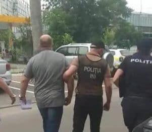 Un barbat de 50 de ani din Stefan Voda, condamnat la inchisoare si anuntat in cautare, retinut de ofiterii de investigatii Un barbat de 50 de ani din Stefan Voda, condamnat la inchisoare si anuntat in cautare, retinut de ofiterii de investigatii