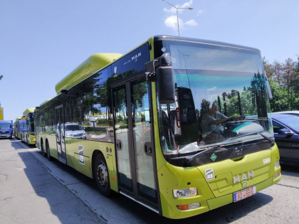 Cum arata primele autobuze care care vor circula prin suburbii. Ion Ceban: „7 deja sunt in Chisinau, restul pana in toamna, preconizam ca toate sa fie repartizate” - FOTO Cum arata primele autobuze care care vor circula prin suburbii. Ion Ceban: „7 deja sunt in Chisinau, restul pana in toamna, preconizam ca toate sa fie repartizate” - FOTO