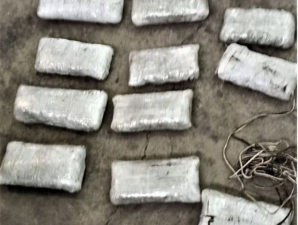 Dosarul penal al grupului criminal retinut pentru ca vindea marijuana - trimis in judecata. Ce risca faptasii 