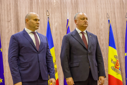 Pavel Voicu s-ar fi implicat in campania electorala in favoarea PSRM: „Sunt un ministru care a fost propus de socialisti" Pavel Voicu s-ar fi implicat in campania electorala in favoarea PSRM: „Sunt un ministru care a fost propus de socialisti"