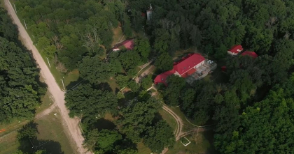 Padurea de la Tiganca - luxul in care traieste Voronin - VIDEO Padurea de la Tiganca - luxul in care traieste Voronin - VIDEO