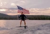 Videoclipul penibil postat de Mark Zuckerberg de Ziua Nationala a SUA / Val de ironii pe platformele social media: „A reusit sa uneasca stanga si dreapta din America” impotriva lui 
