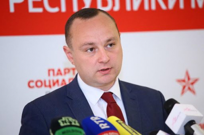 Blocul Comunistilor si Socialistilor a transmis celor de la PAS regulamentul pentru dezbaterile de la Palatul Republicii. Batrancea: "Nu am primit niciun raspuns"