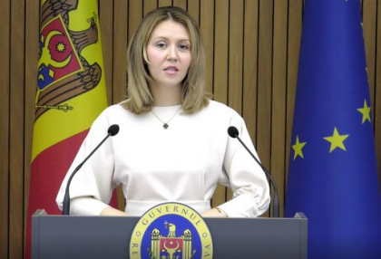 Olga Cebotari, viceprim-ministrul pentru Reintegrare - nemultumita ca numarul sectiilor de votare din stanga Nistrului va fi redus pana la 12: „Urat, foarte urat… Regret ca asemenea decizii sunt luate intr-un stat democratic” Olga Cebotari, viceprim-ministrul pentru Reintegrare - nemultumita ca numarul sectiilor de votare din stanga Nistrului va fi redus pana la 12: „Urat, foarte urat… Regret ca asemenea decizii sunt luate intr-un stat democratic”