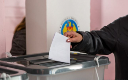 PARLAMENTARE 2021. Start vot. Moldovenii sunt asteptati in sectiile de votare ca sa-si aleaga deputatii in viitorul Parlament