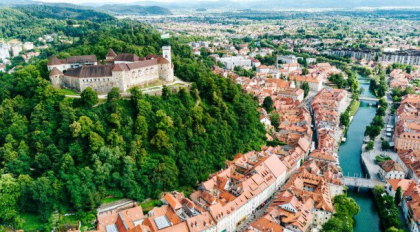 Slovenia inaspreste restrictiile de intrare in tara. Masuri si pentru cei care o tranziteaza