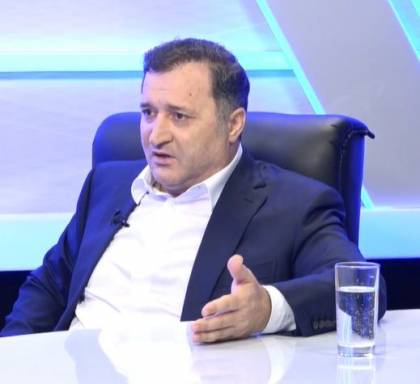 Vlad Filat comenteaza esecul lui Renato Usatii la alegerile parlamentare, inclusiv in propria localitate: "El este acel cioban care, plictisindu-se, striga in adresa satului ca vine lupul" Vlad Filat comenteaza esecul lui Renato Usatii la alegerile parlamentare, inclusiv in propria localitate: "El este acel cioban care, plictisindu-se, striga in adresa satului ca vine lupul"