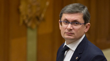 Igor Grosu spune ca a urmarit cum au fost transportati organizat oamenii la alegeri. Totodata, liderul PAS spune ca trebuie modificata si legea cu privire la CCA: "Noi nu mai putem tolera propaganda" Igor Grosu spune ca a urmarit cum au fost transportati organizat oamenii la alegeri. Totodata, liderul PAS spune ca trebuie modificata si legea cu privire la CCA: "Noi nu mai putem tolera propaganda"