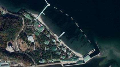 Iahtul lui Kim Jong Un, cu piscina si tobogane, este in miscare, in timp ce in Coreea de Nord este foamete