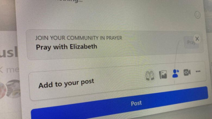 Facebook intra pe „piata religiilor”. Platforma sociala implementeaza un sistem de rugaciuni online
