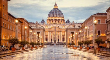 Vaticanul a publicat pentru prima data informatii despre ce proprietati detine