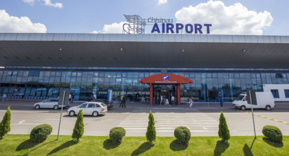 Ultima ora. Cei care vin in Moldova se vor putea vaccina chiar la Aeroportul International Chisinau. Un punct de imunizare se deschide acolo Ultima ora. Cei care vin in Moldova se vor putea vaccina chiar la Aeroportul International Chisinau. Un punct de imunizare se deschide acolo