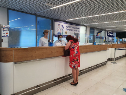 S-a deschis centru de vaccinare in Aeroportul International Chisinau - FOTO S-a deschis centru de vaccinare in Aeroportul International Chisinau - FOTO