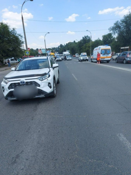 O femeie de 66 de ani din capitala a decedat, dupa ce a fost lovita de o masina - FOTO O femeie de 66 de ani din capitala a decedat, dupa ce a fost lovita de o masina - FOTO