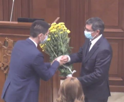 LIVE. Sedinta Parlamentului: Igor GROSU - noul presedinte al Legislativului. Candidatul - desemnat de PAS. PSRM nu participa la vot. Vladimir Voronin: "Noi avem 32 de candidati, dar nu participam" LIVE. Sedinta Parlamentului: Igor GROSU - noul presedinte al Legislativului. Candidatul - desemnat de PAS. PSRM nu participa la vot. Vladimir Voronin: "Noi avem 32 de candidati, dar nu participam"