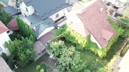 Proprietatile si afacerile familiei sefei de la Curtea de Apel Chisinau: casa de lux, spatii comerciale si afaceri in agricultura