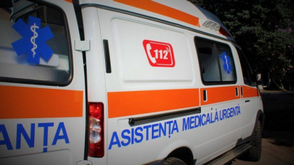 Un barbat s-a aruncat in gol de la etajul doi al spitalului din Cimislia. Cum s-a intamplat totul Un barbat s-a aruncat in gol de la etajul doi al spitalului din Cimislia. Cum s-a intamplat totul