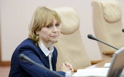 Ala Nemerenco va putea reveni la Ministerul Sanatatii: "Sa fie intr-un ceas de inceput bun" Ala Nemerenco va putea reveni la Ministerul Sanatatii: "Sa fie intr-un ceas de inceput bun"