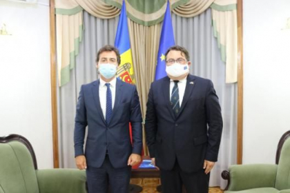 Ministrul de Externe, Nicu Popescu l-a primit in vizita pe seful delegatiei Uniunii Europene la Chisinau, Peter Michalko. Despre ce au discutat cei doi Ministrul de Externe, Nicu Popescu l-a primit in vizita pe seful delegatiei Uniunii Europene la Chisinau, Peter Michalko. Despre ce au discutat cei doi
