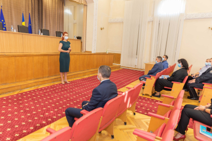 Ana Revenco s-a intalnit pentru prima data cu conducatorii subdiviziunilor Aparatului central al MAI. Ce s-a discutat la sedinta Ana Revenco s-a intalnit pentru prima data cu conducatorii subdiviziunilor Aparatului central al MAI. Ce s-a discutat la sedinta