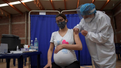 Femeile insarcinate se pot vaccina impotriva Covid-19 in siguranta, transmite Centrul pentru Prevenirea si Controlul Bolilor din SUA