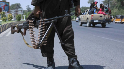 Situatie disperata in Afganistan: Kabul a ramas singurul mare oras controlat de guvern. Jalalabad a cazut in mainile talibanilor