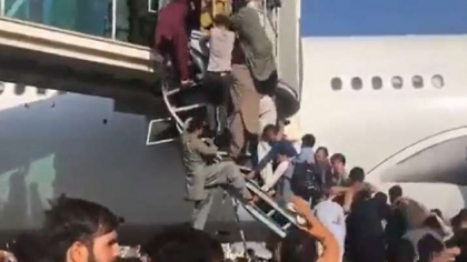 LIVE UPDATE: Situatia din Afganistan, dupa ce talibanii au preluat controlul. Haos pe aeroportul din Kabul LIVE UPDATE: Situatia din Afganistan, dupa ce talibanii au preluat controlul. Haos pe aeroportul din Kabul