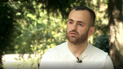 Drama unei deputate si a unui fost general din Afganistan, vanati de talibani. Fiul lor, aflat in Romania, face un apel disperat