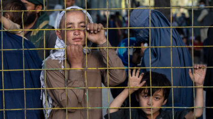 O saptamana de iad in Afganistan, cu imagini ce raman in istorie: Disperare, frica si furie fata de o operatiune prost planificata - FOTO O saptamana de iad in Afganistan, cu imagini ce raman in istorie: Disperare, frica si furie fata de o operatiune prost planificata - FOTO