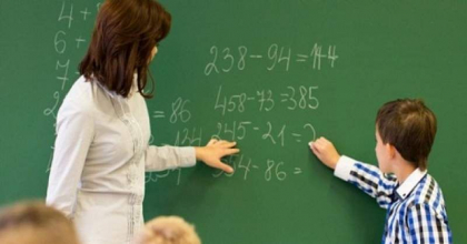 Angajatii din sistemul educational, care nu sunt vaccinati, vor trebui sa prezinte la fiecare doua saptamani rezultatul testului la Covid-19 Angajatii din sistemul educational, care nu sunt vaccinati, vor trebui sa prezinte la fiecare doua saptamani rezultatul testului la Covid-19