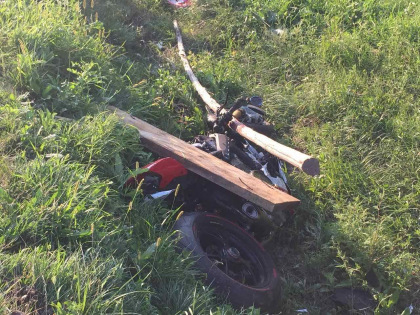 Accident grav la Calarasi. Un barbat de 32 de ani a ajuns la spital in stare inconstienta, dupa ce motocicleta pe care o conducea s-a izbit puternic de un podet - FOTO
