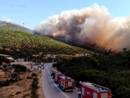 Pompierii romani, operatiune de salvare a unei manastiri din Grecia: „Frontul flacarilor a fost urias”