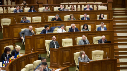 Cine este noul deputat care ii va lua locul Zinaidei Popa in Parlament. CEC a validat mandatul Cine este noul deputat care ii va lua locul Zinaidei Popa in Parlament. CEC a validat mandatul