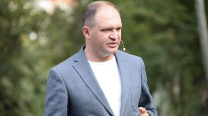 Deputat PAS, dupa ce Ion Ceban a anuntat ca angajatii din scoli, care nu sunt vaccinati, vor fi scutiti de a face teste obligatorii la COVID-19: "Ati facut un gest populist mizerabil" Deputat PAS, dupa ce Ion Ceban a anuntat ca angajatii din scoli, care nu sunt vaccinati, vor fi scutiti de a face teste obligatorii la COVID-19: "Ati facut un gest populist mizerabil"