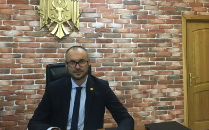 Ministrul Justitiei, Sergiu Litvinenco, interviu pentru presa romana: „Fiecare persoana care s-a pricopsit fiind in functii publice sa raspunda. Aici nu trebuie sa faca exceptii nici Igor Dodon si nici altii”
