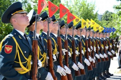 Ceremonie militar-protocolara cu prilejul aniversarii a 30 de ani de la crearea Armatei Nationale Ceremonie militar-protocolara cu prilejul aniversarii a 30 de ani de la crearea Armatei Nationale