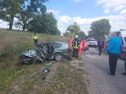 Un barbat a murit, iar alte trei persoane au ajuns la spital, in urma unui accident grav la Edinet. Cum s-a intamplat totul - FOTO Un barbat a murit, iar alte trei persoane au ajuns la spital, in urma unui accident grav la Edinet. Cum s-a intamplat totul - FOTO