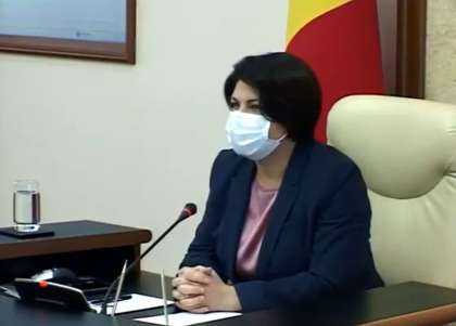 Prim-ministrul RM: "Doamna Nemerenco, solicit sa avem o noua sedinta a CNESP. Am pe masa mai multe solicitari sa luam masuri mai dure pentru limitarea raspandirii virusului" Prim-ministrul RM: "Doamna Nemerenco, solicit sa avem o noua sedinta a CNESP. Am pe masa mai multe solicitari sa luam masuri mai dure pentru limitarea raspandirii virusului"