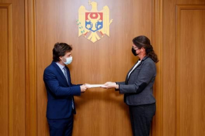 Nicu Popescu s-a intalnit cu noua ambasadoare a Regatului Suediei in RM. Ce au discutat acestia Nicu Popescu s-a intalnit cu noua ambasadoare a Regatului Suediei in RM. Ce au discutat acestia
