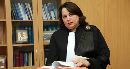 Sergiu Litvinenco le-a cerut membrilor CSM sa o promoveze pe Viorica Puica la CSJ: "Parlamentul si-a batut joc de doamna judecator" Sergiu Litvinenco le-a cerut membrilor CSM sa o promoveze pe Viorica Puica la CSJ: "Parlamentul si-a batut joc de doamna judecator"
