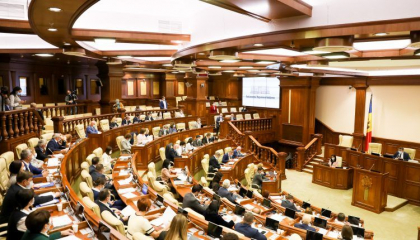 Ce prevede noul mecanism de control si de sanctionare a conducatorilor autoritatilor publice aflate sub control parlamentar Ce prevede noul mecanism de control si de sanctionare a conducatorilor autoritatilor publice aflate sub control parlamentar