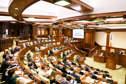 Parlamentul va efectua controlul parlamentar asupra activitatii Centrului National Anticoruptie Parlamentul va efectua controlul parlamentar asupra activitatii Centrului National Anticoruptie