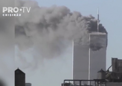 Americanii comemoreaza astazi 20 ani de la atacul terorist de la World Trade Center. Pe 11 septembrie 2001 teroristii au deturnat mai multe avioane si le-au izbit in doua simboluri – Turnurile Gemene si Pentagonul 