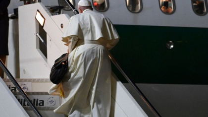 Prima calatorie internationala a Papei Francisc dupa operatia la colon. Suveranul pontif ajunge, duminica, la Budapesta si Bratislava Prima calatorie internationala a Papei Francisc dupa operatia la colon. Suveranul pontif ajunge, duminica, la Budapesta si Bratislava