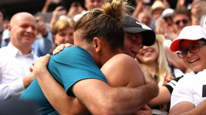 Simona Halep a anuntat ca renunta la colaborarea cu Darren Cahill Simona Halep a anuntat ca renunta la colaborarea cu Darren Cahill
