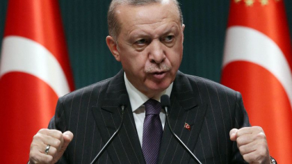 Erdogan anunta ca Turcia vrea sa mai cumpere rachete din Rusia. SUA ameninta cu noi sanctiuni Erdogan anunta ca Turcia vrea sa mai cumpere rachete din Rusia. SUA ameninta cu noi sanctiuni