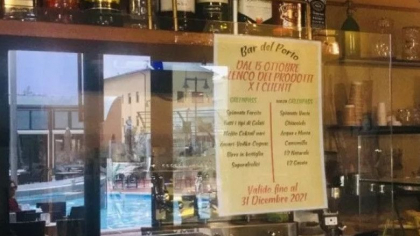 "Mojito pentru vaccinati, apa pentru nevaccinati". Proprietarul unui bar a postat acest mesaj si a primit valuri de amenintari