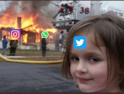 Avalansa de glume dupa ce toate aplicatiile Facebook au picat. Twitter: „Salutare literalmente tuturor” Avalansa de glume dupa ce toate aplicatiile Facebook au picat. Twitter: „Salutare literalmente tuturor”